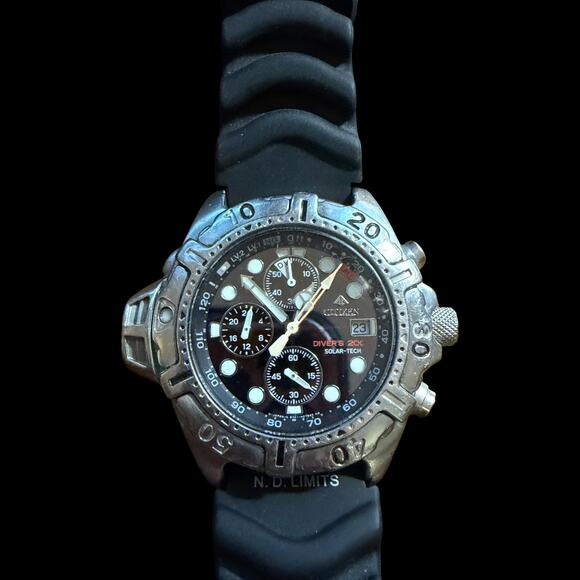 Citizen Eco-Drive B741 H16463 Divers 200M Chronograph Solar Watch Black Rubber